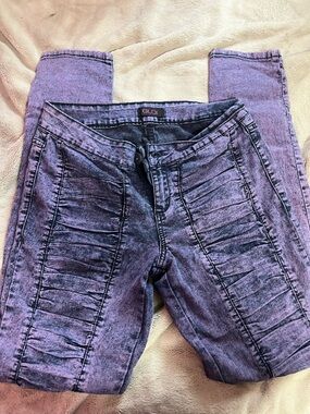 GLO jeans Women's Purple Acid Wash Skinny Jeans with Ladder Stitching